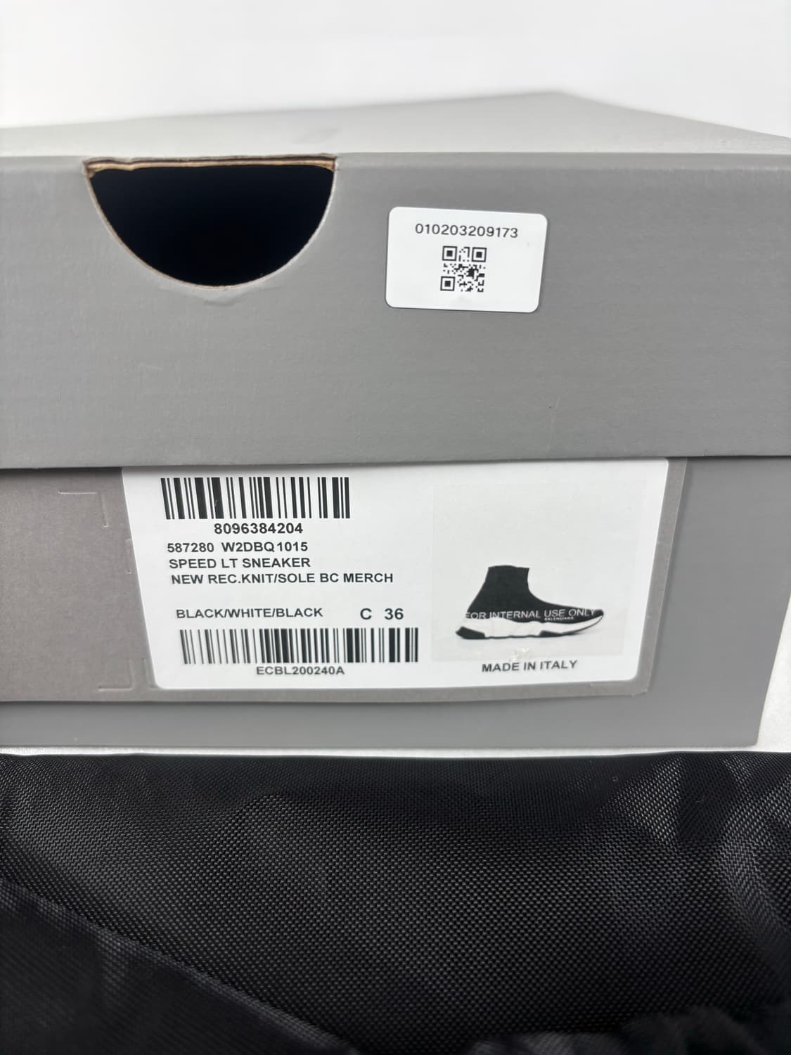(풀박스,36)발렌시아가 스피드러너 블랙 스니커즈 상품이미지9