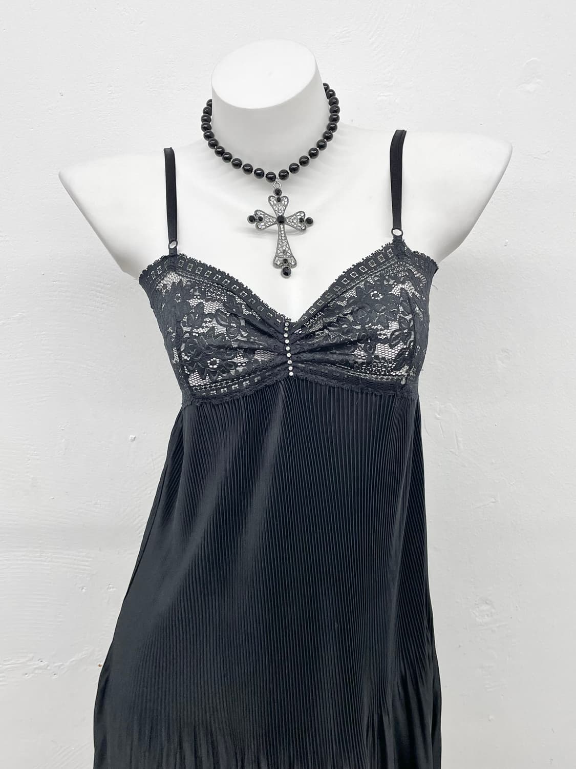 블랙 큐빅 플리츠 슬립 상품이미지2