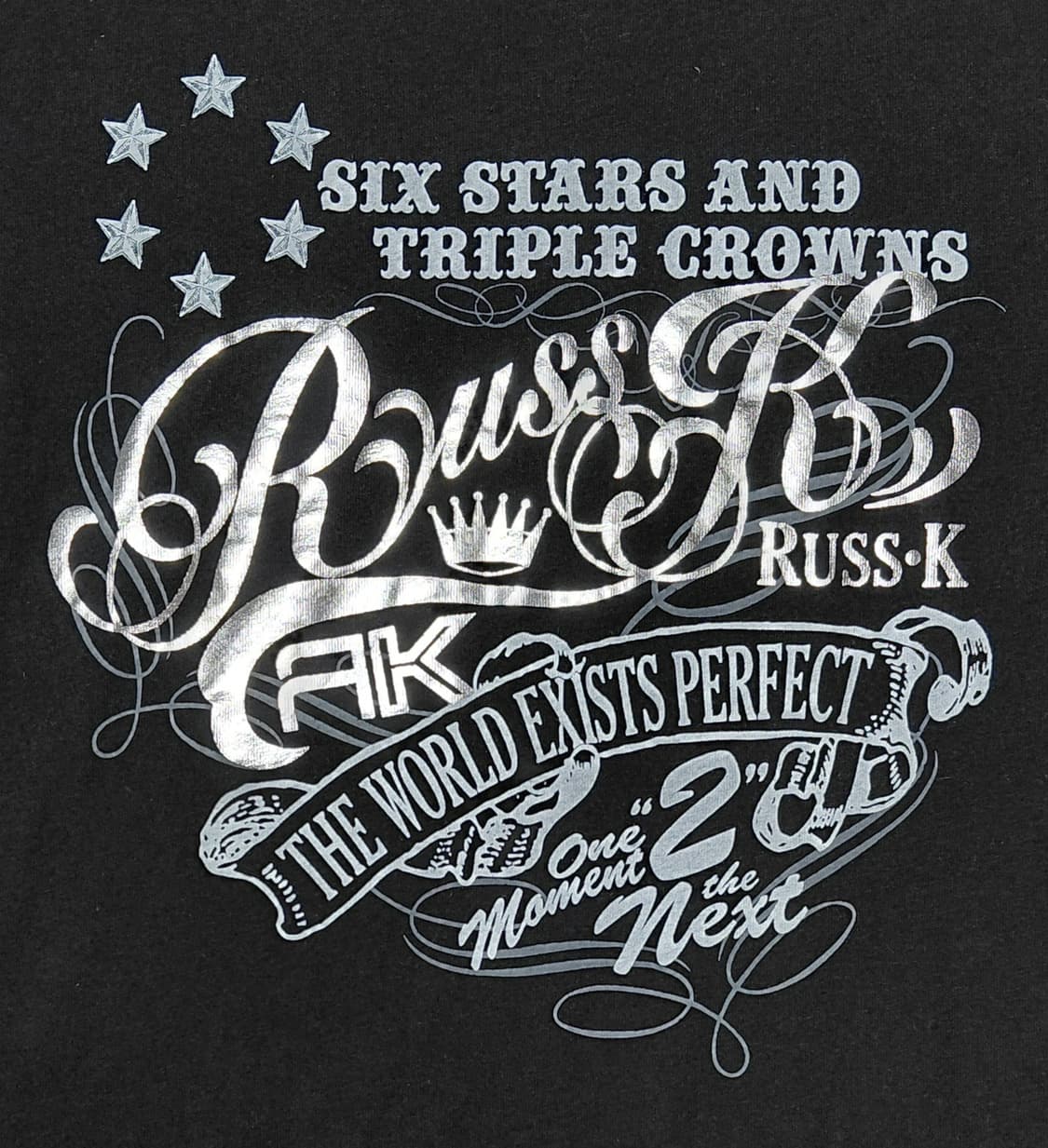 [S] Russ K(러스케이) 실버 그래픽 박로고 롱 슬리브 티셔츠 상품이미지4