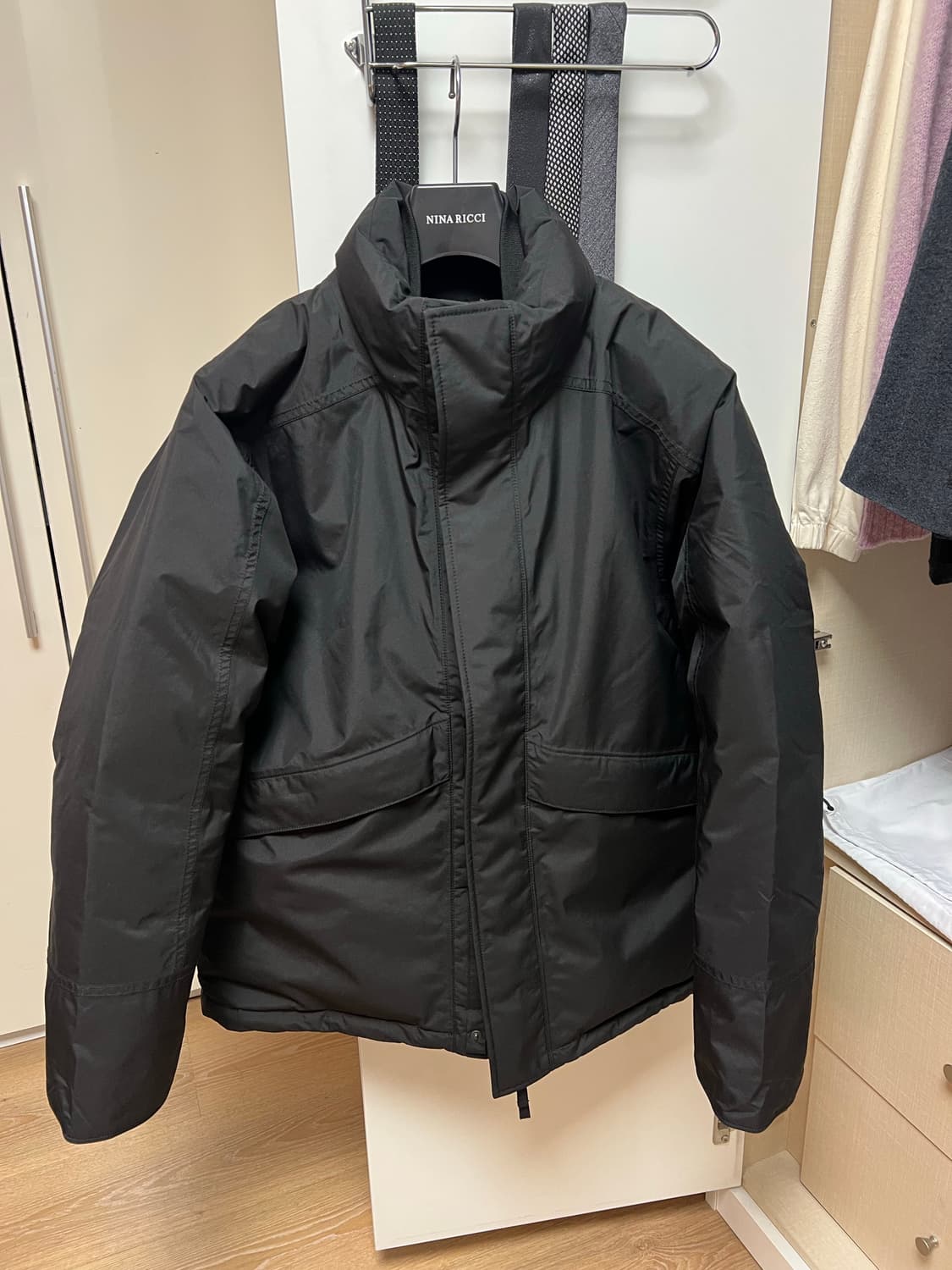 나나미카 고어택스 숏 다운자켓 상품이미지1