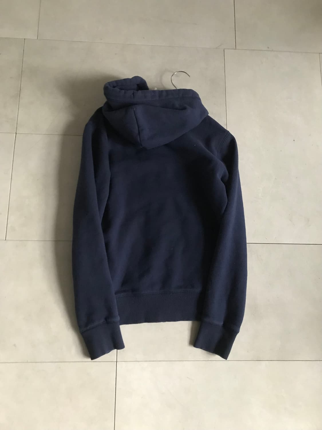 홀리스터 네이비 울프죠 후드집업 상품이미지10