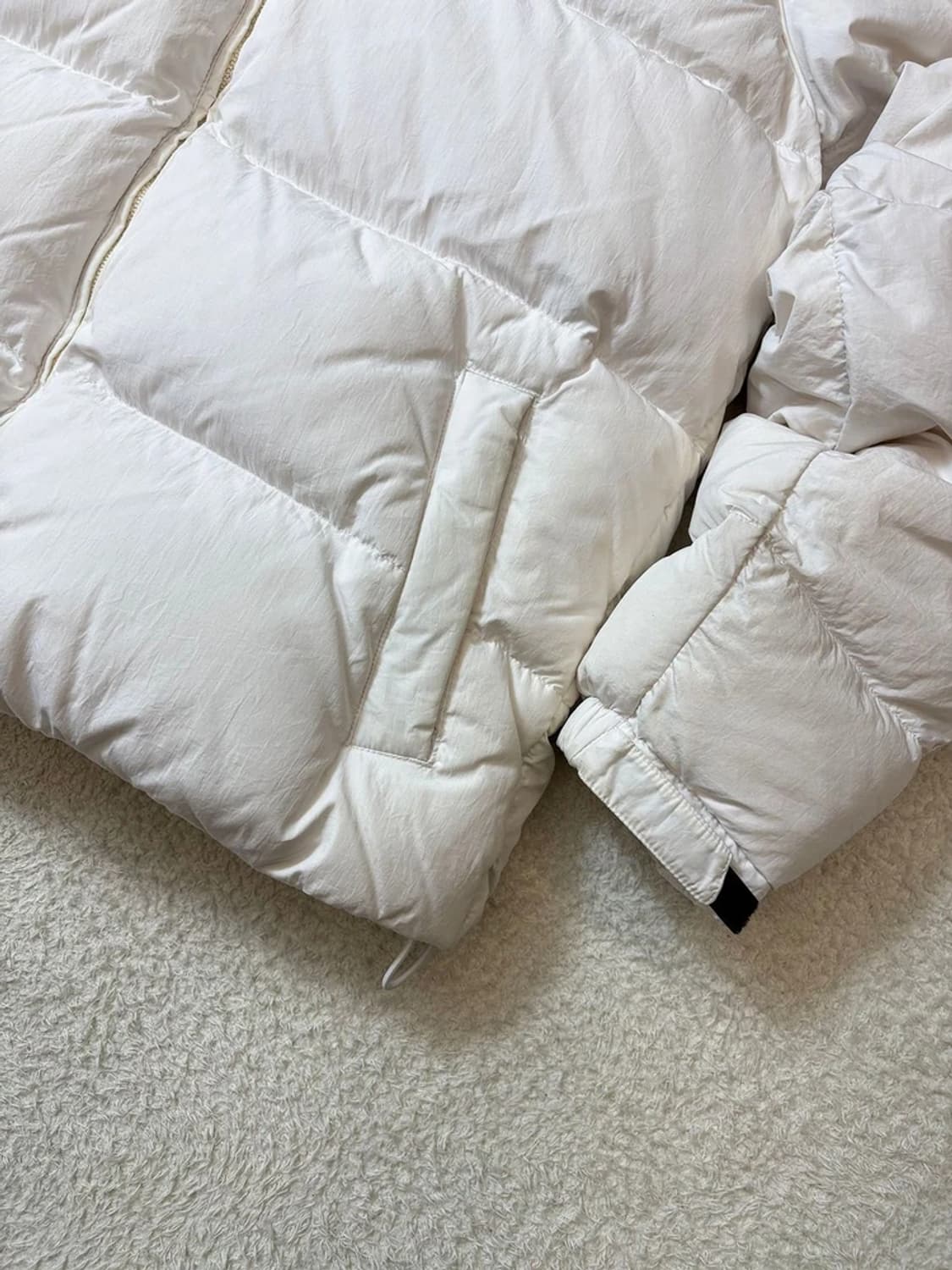 아디다스 패딩 슈퍼스타 숏 덕 다운 패딩 PN6245    상품이미지4