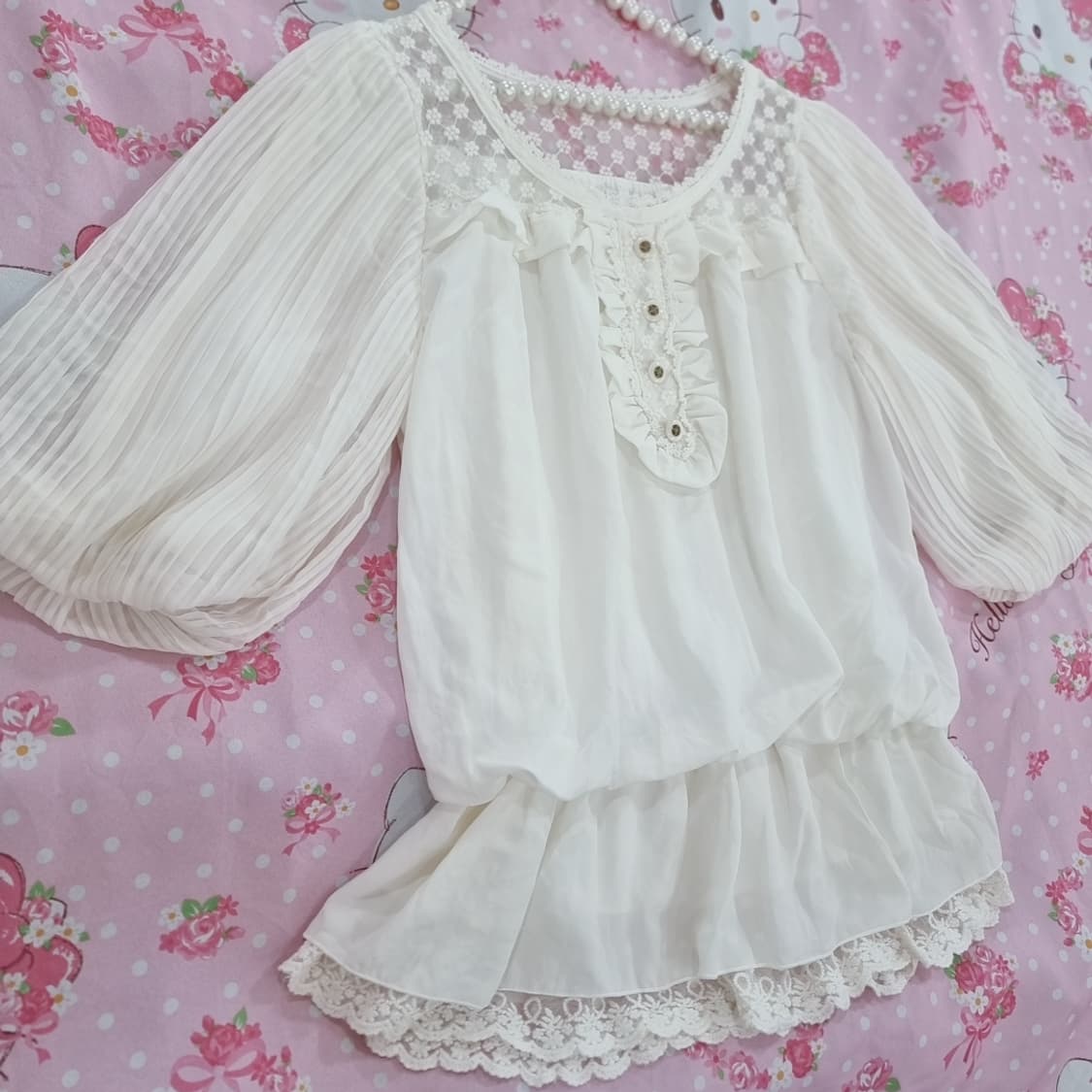 LIZ LISA(리즈리사) 레이스 플리츠 소매 튜닉 블라우스 상품이미지5
