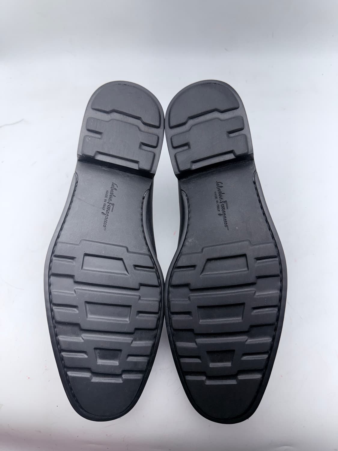 정품)페라가모260 상품이미지9