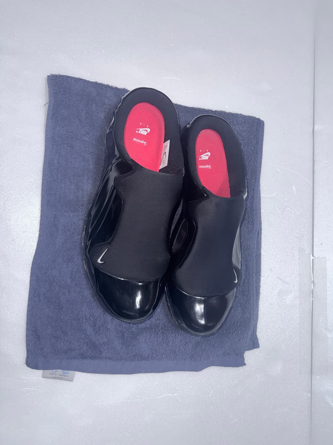 나이키 x 슈프림 클로그포짓 285 상품이미지2