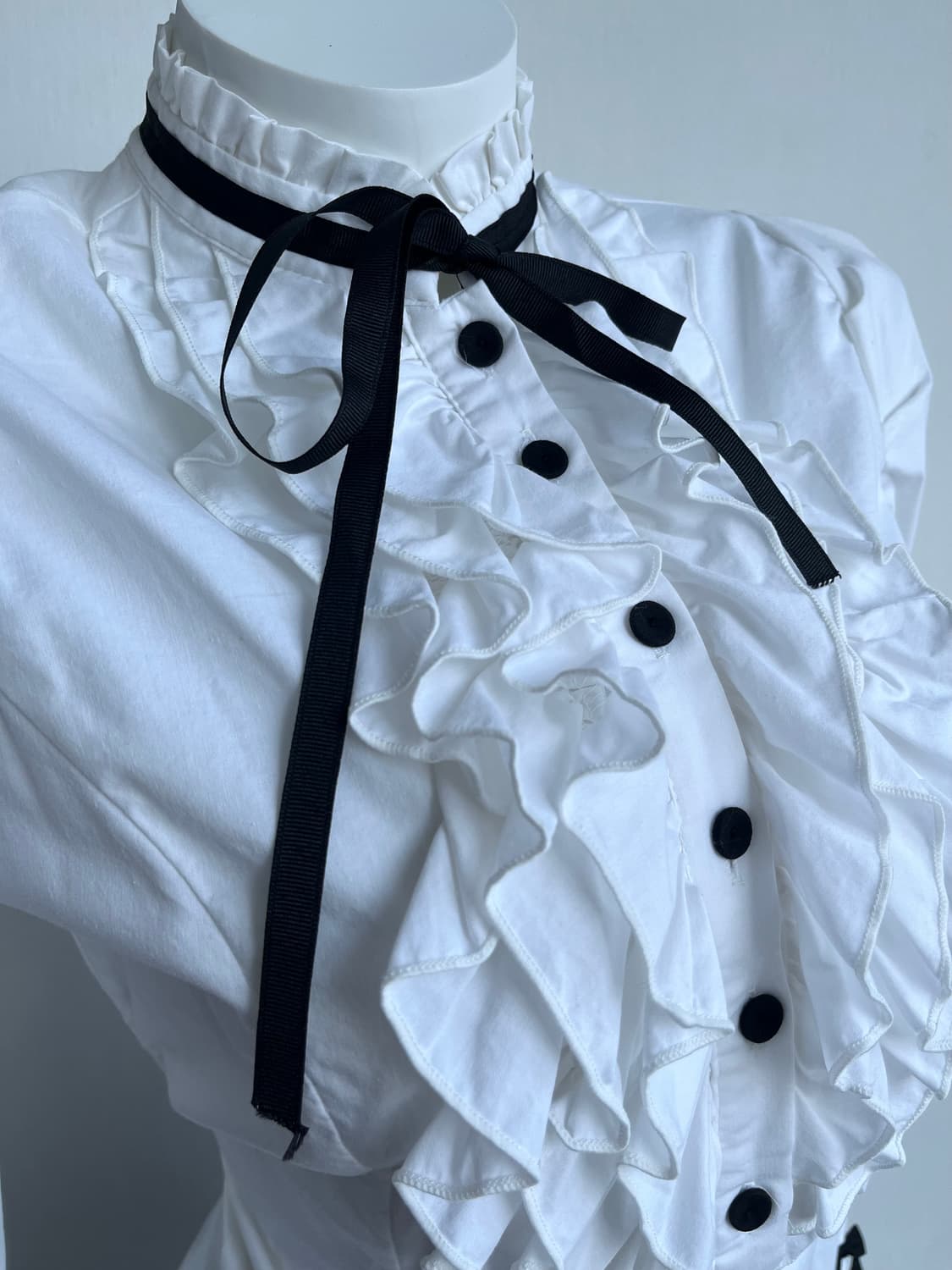 프릴 리본 블라우스 상품이미지3