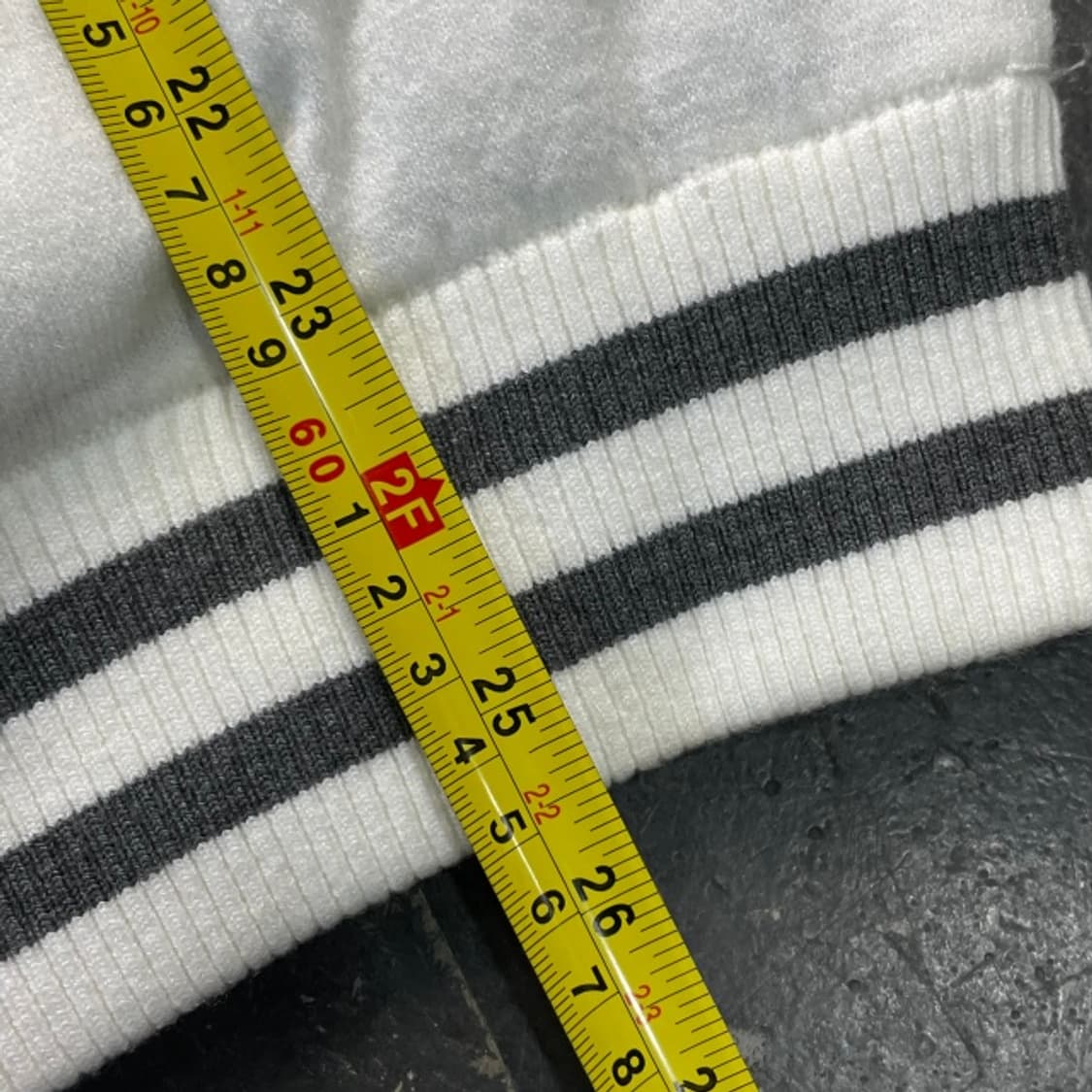 95 까스텔바작 방풍 니트 집업  상품이미지7