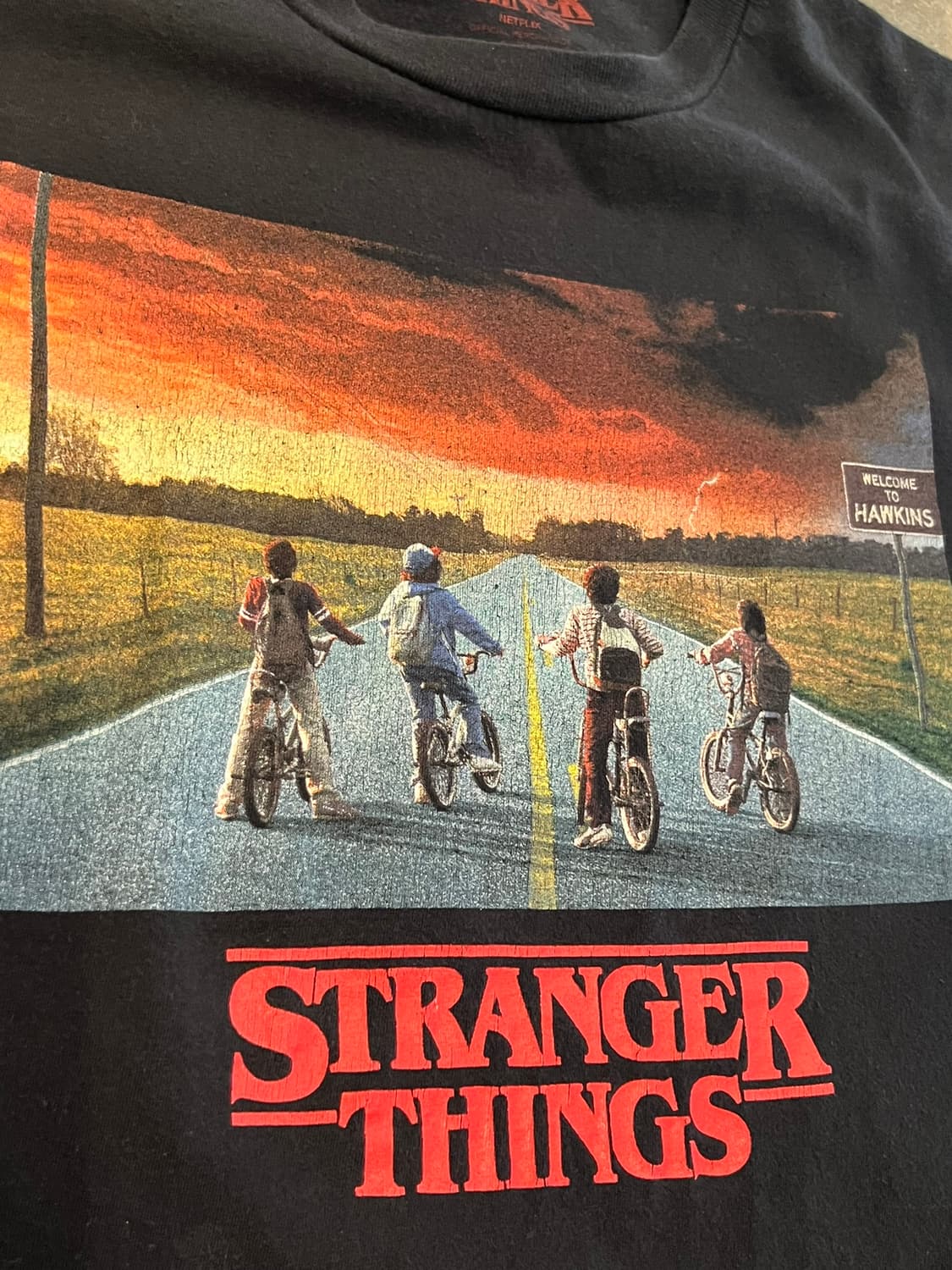 [L] 넷플릭스 기묘한이야기 그래픽 오피셜 머천 반팔 티셔츠 상품이미지8