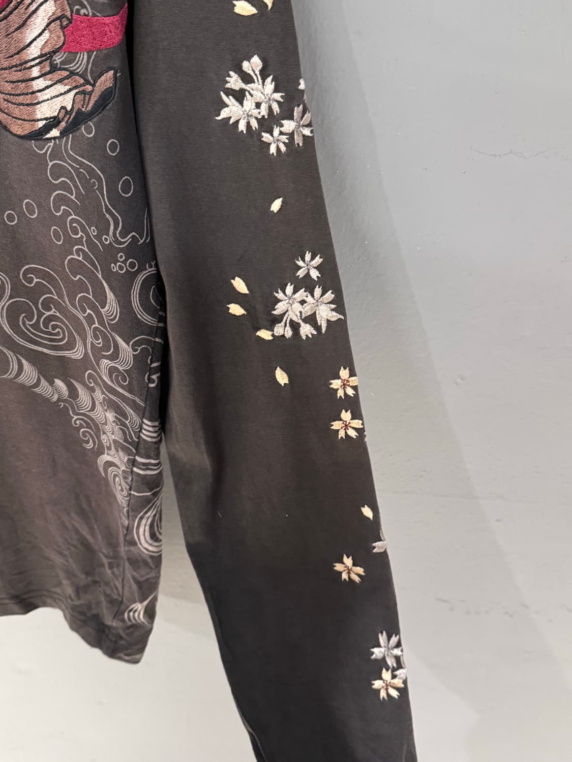 Harakari 오리엔탈 코이 사쿠라 자수 롱슬리브 상품이미지7