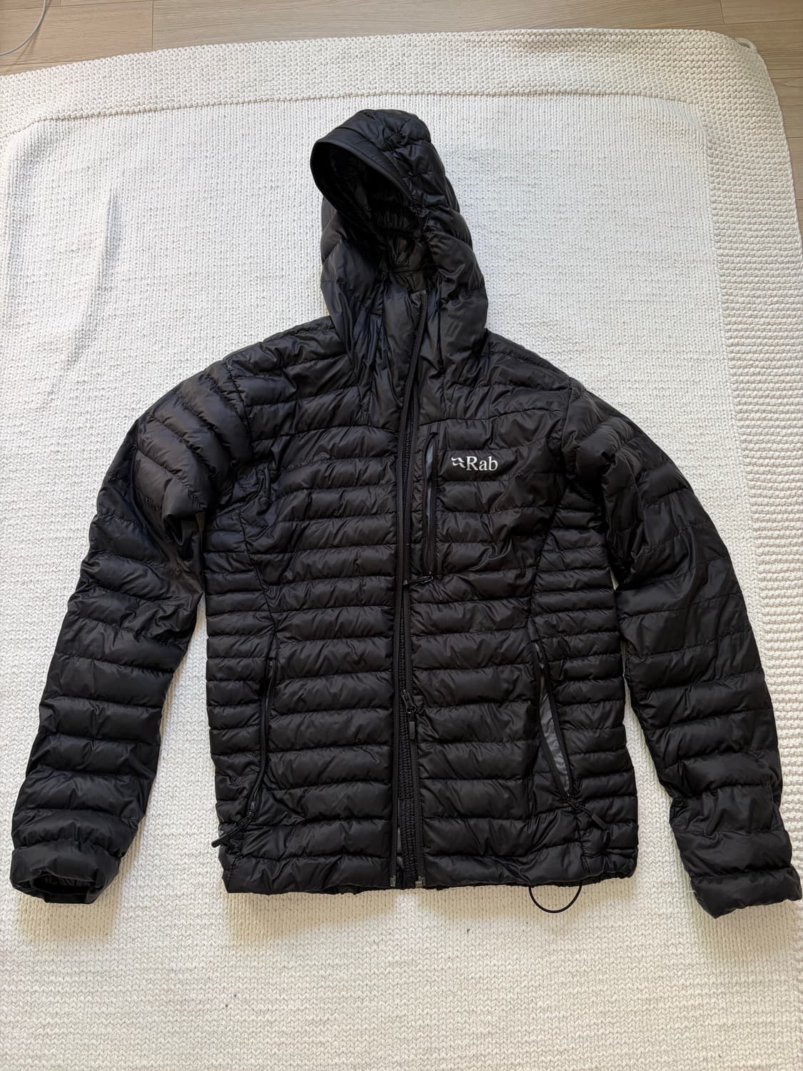 rab 경량패딩 상품이미지1