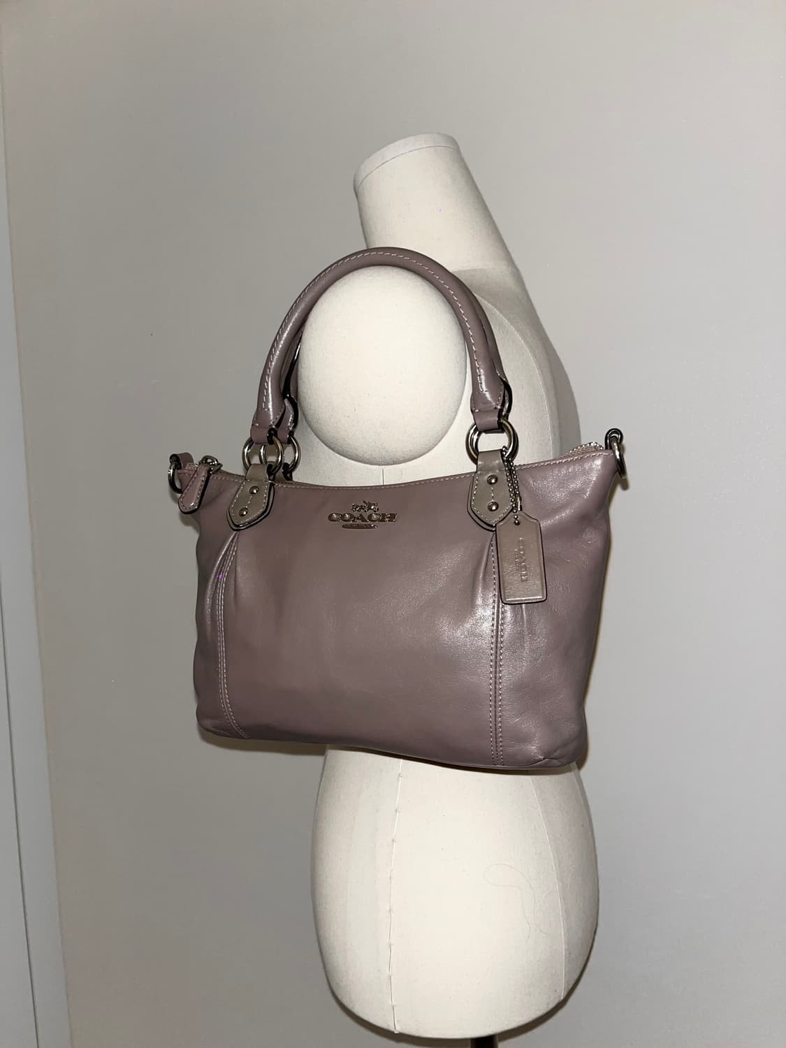 Coach Gray mini Shoulder bag 상품이미지2