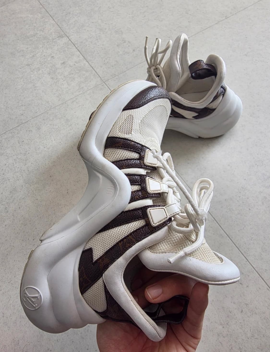 루이비통 아치라이트 36.5사이즈 정품 상품이미지2