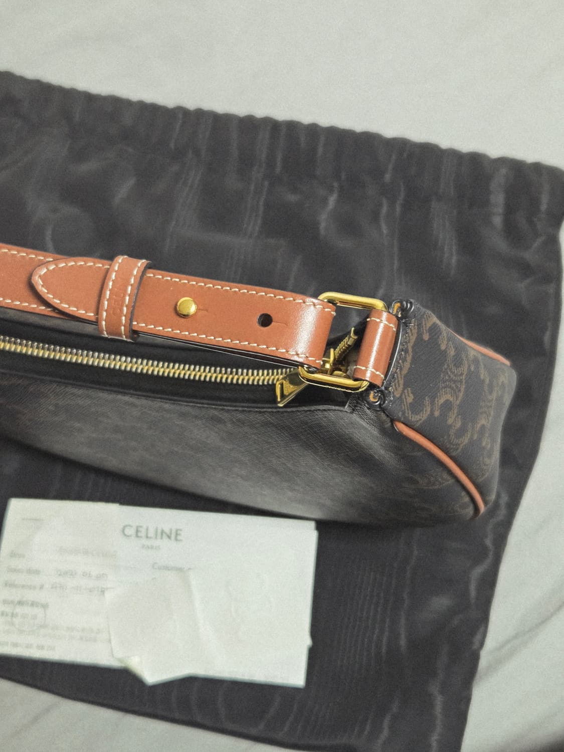 셀린느 아바백 상품이미지4