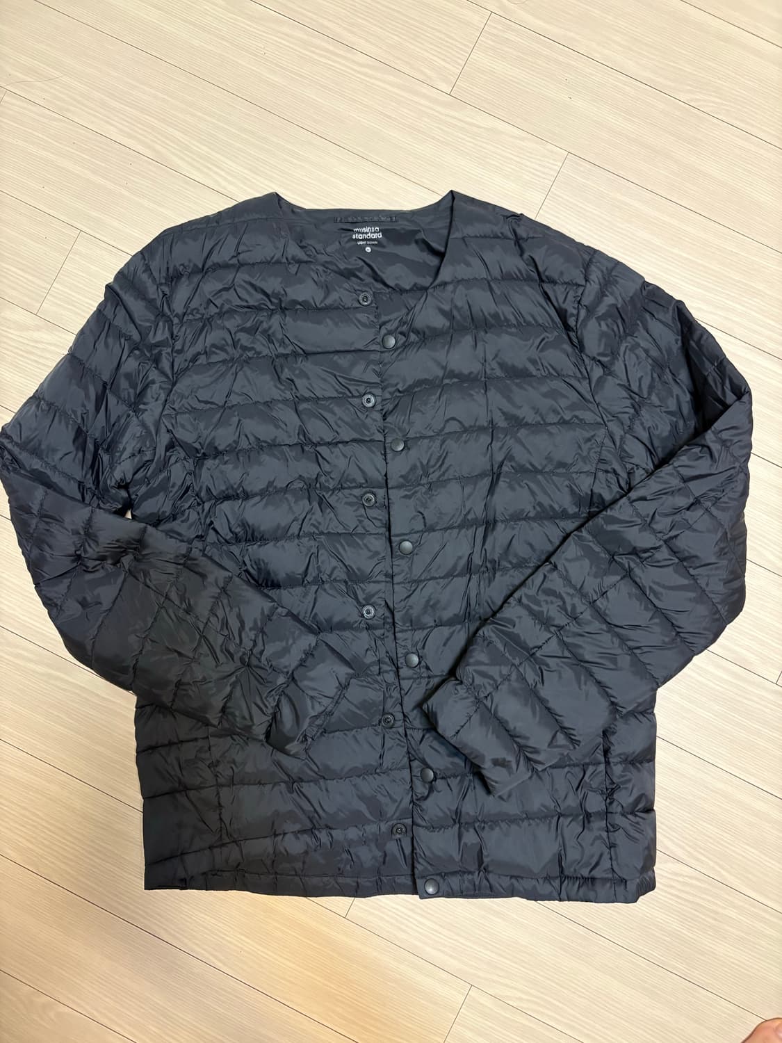 무신사스탠다드 트랜스폼 라운드 넥 라이트 다운 재킷 [블랙] M 상품이미지2