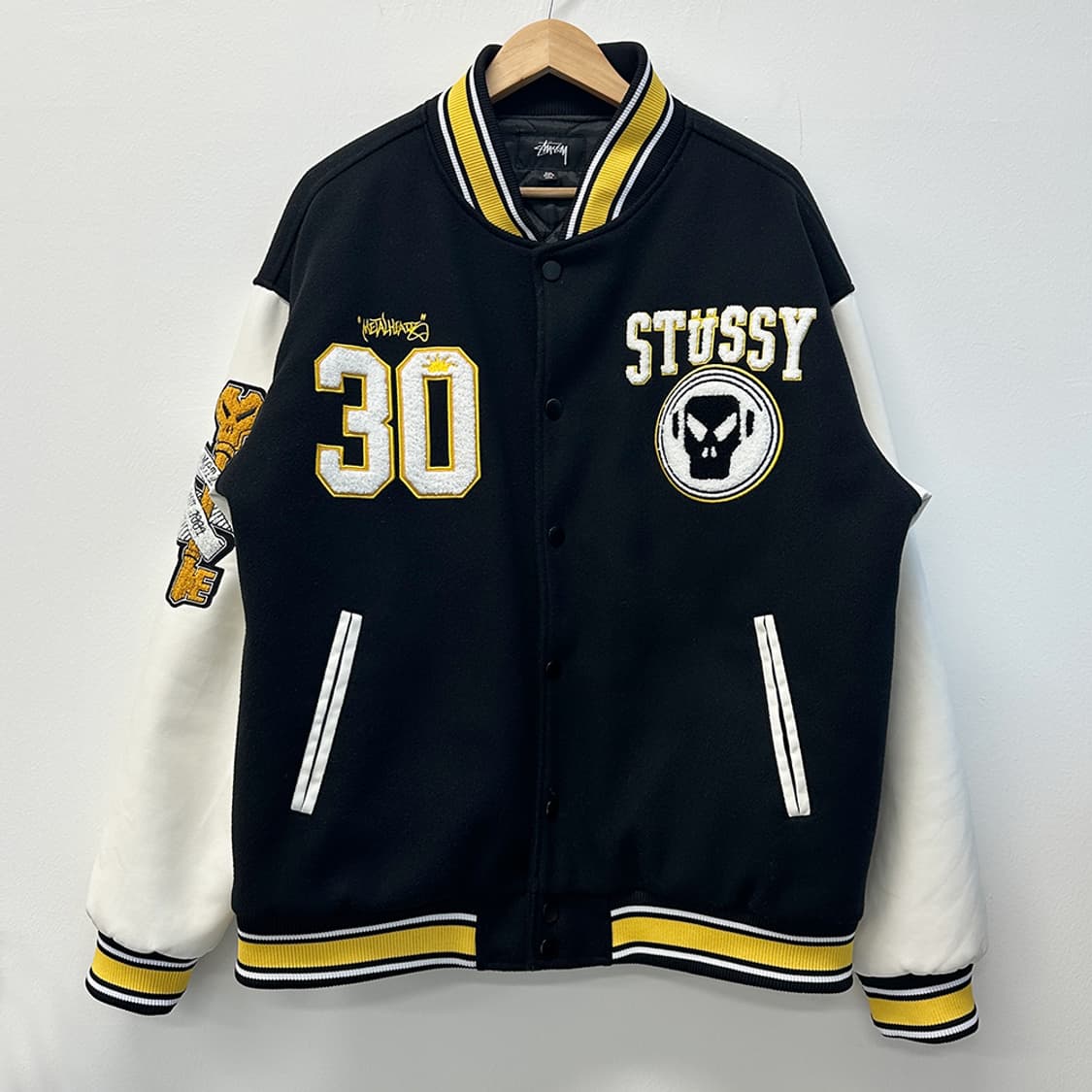 스투시 메탈헤즈 30주년 뮤직 바시티 자켓 남성 2XL 상품이미지1
