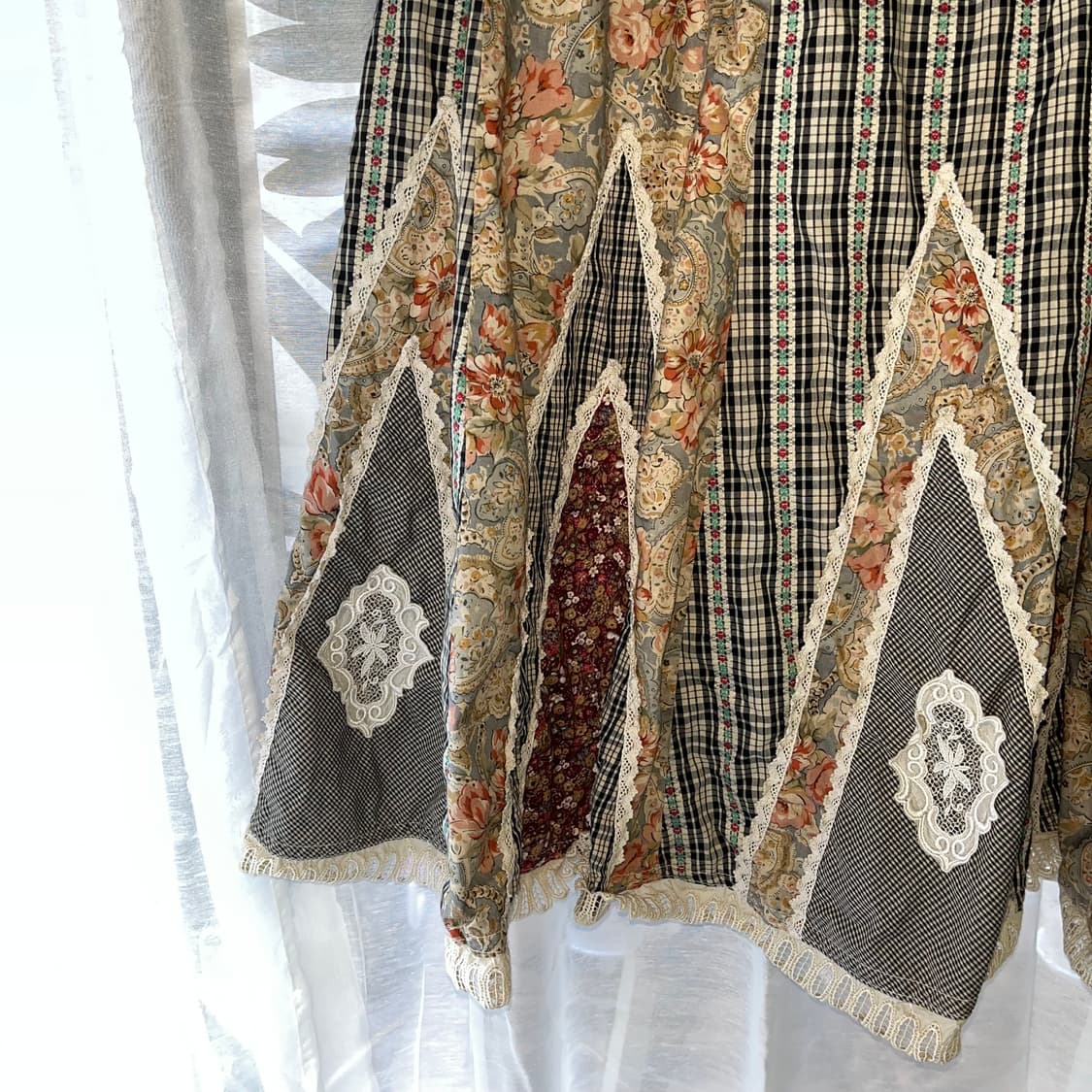 모리패치 레이스 스커트 (허리끈조절) 상품이미지4