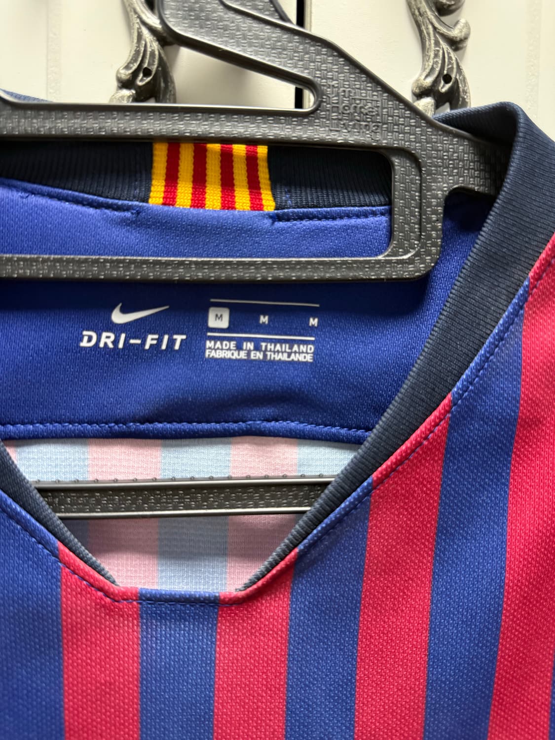 18/19 바르셀로나 메시 유니폼 상품이미지3