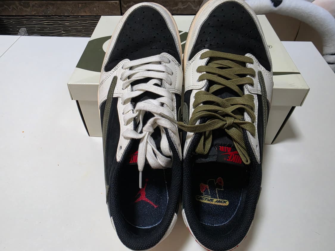 트래비스 스캇 레트로 로우 미디움 올리브 270 상품이미지2