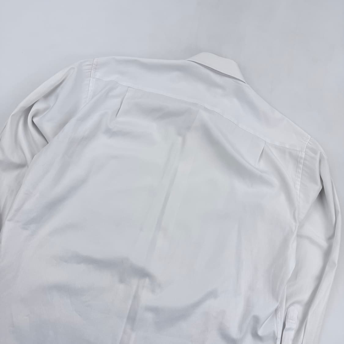 발렌시아가 자수로고 화이트 셔츠 상품이미지10