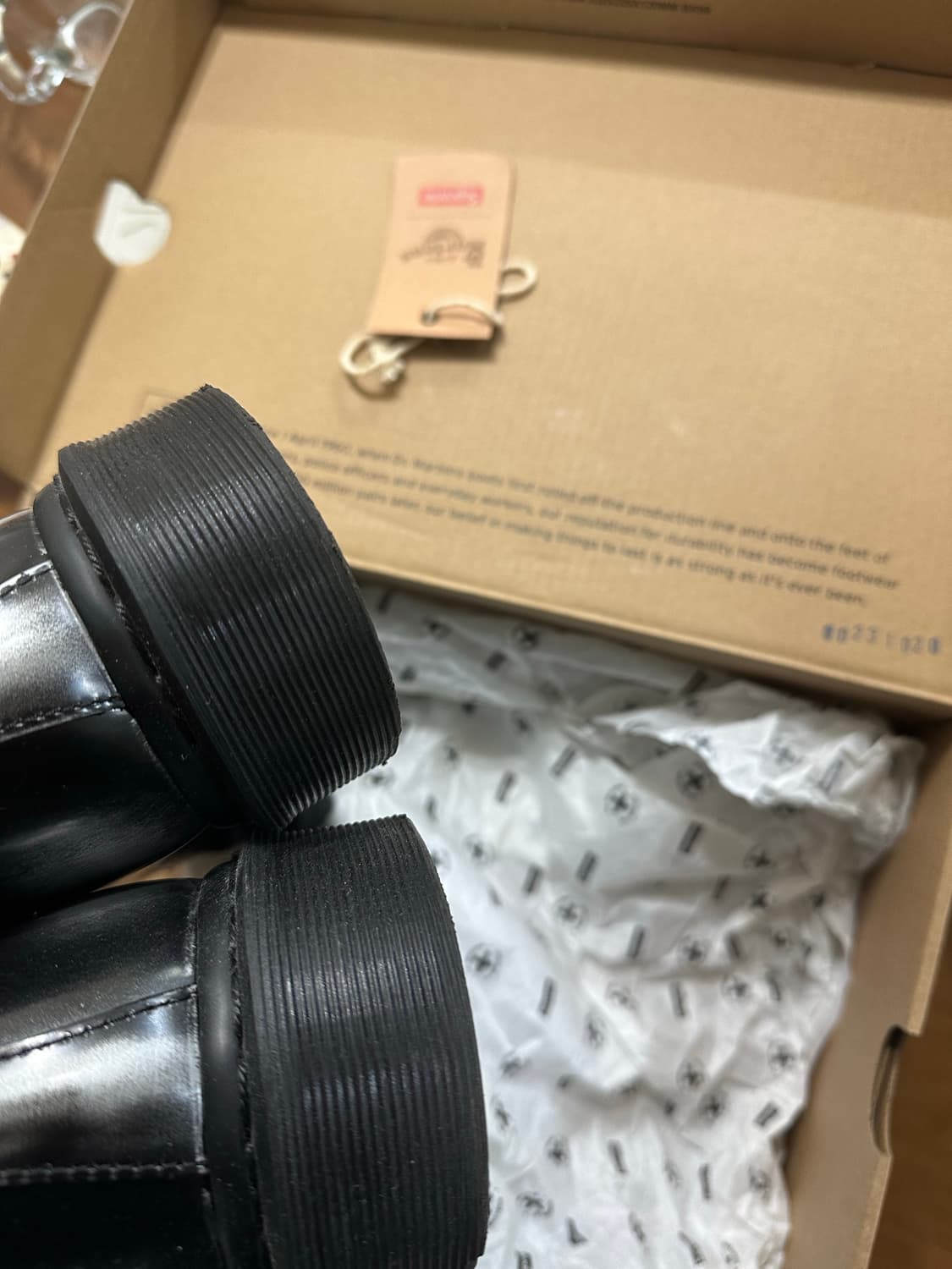 슈프림 닥터마틴 280 상품이미지2