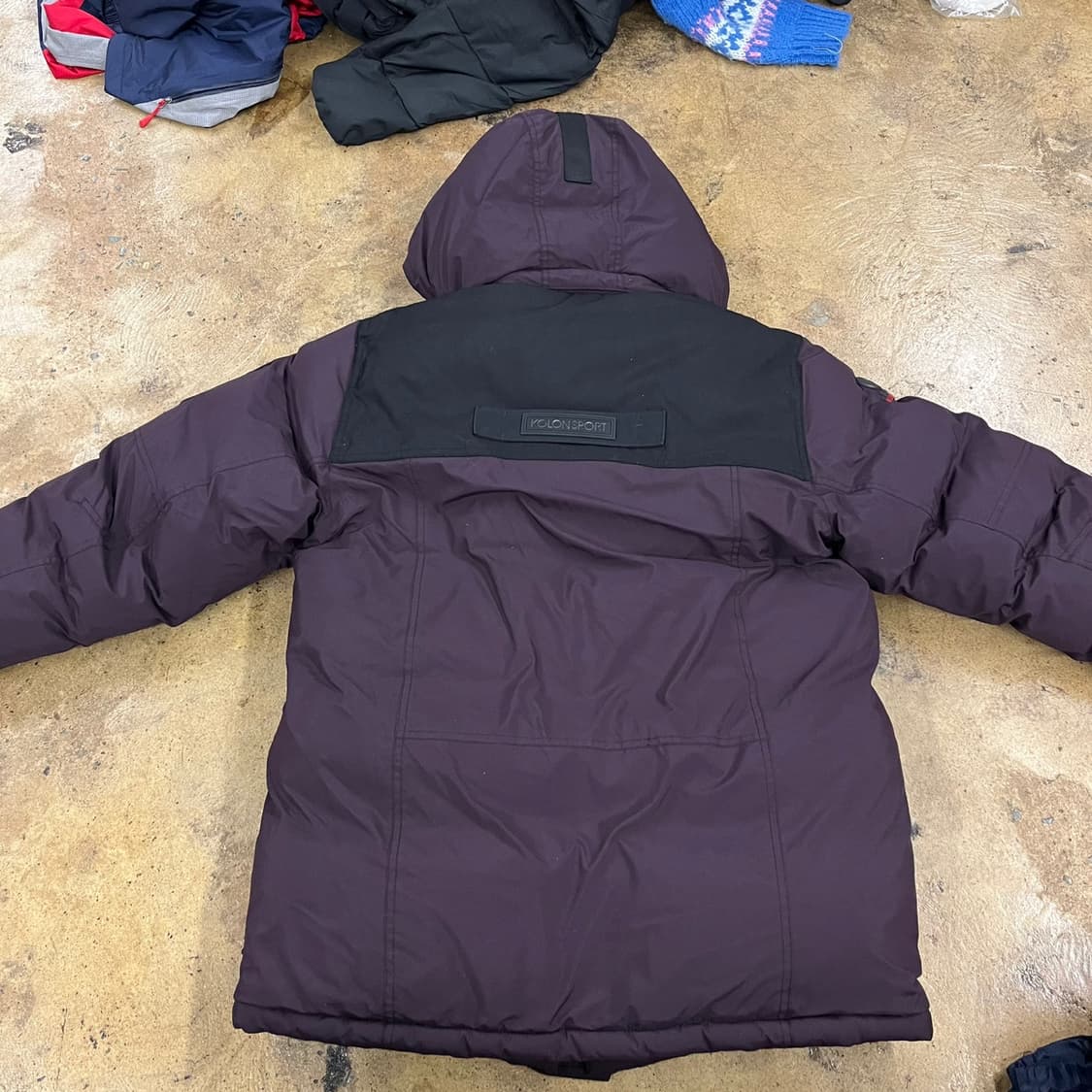 [정품/100] 코오롱 스포츠 보라색 패딩 점퍼 b19 상품이미지4