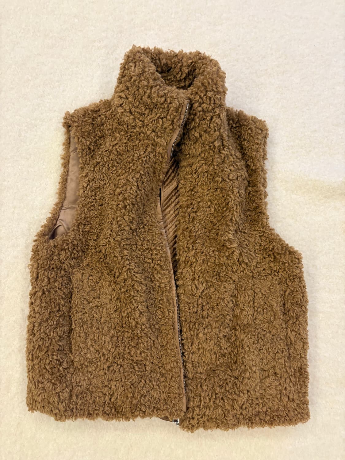 COS 퍼 베스트 M 상품이미지1