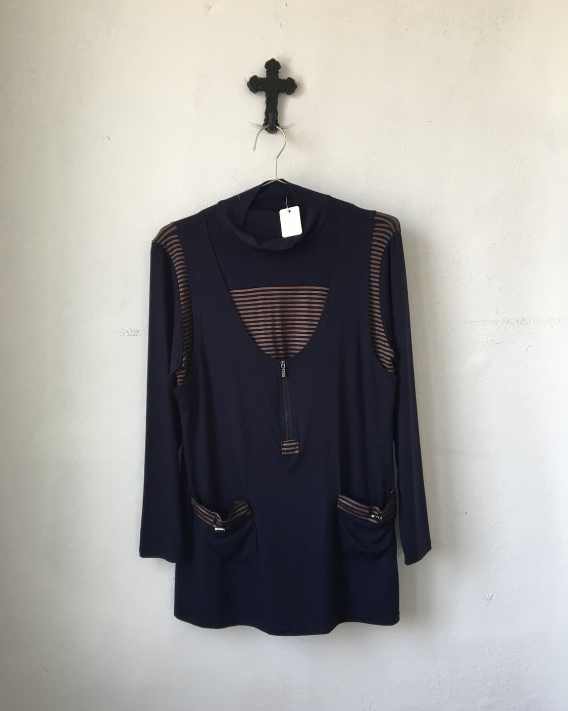 Layered point high neck sleeve 상품이미지1