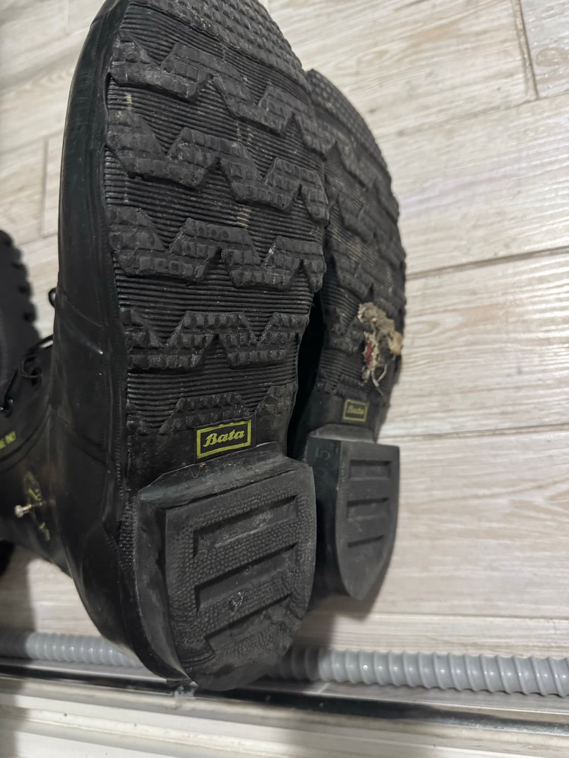 바타 버니부츠 10R 블랙 판매 상품이미지5