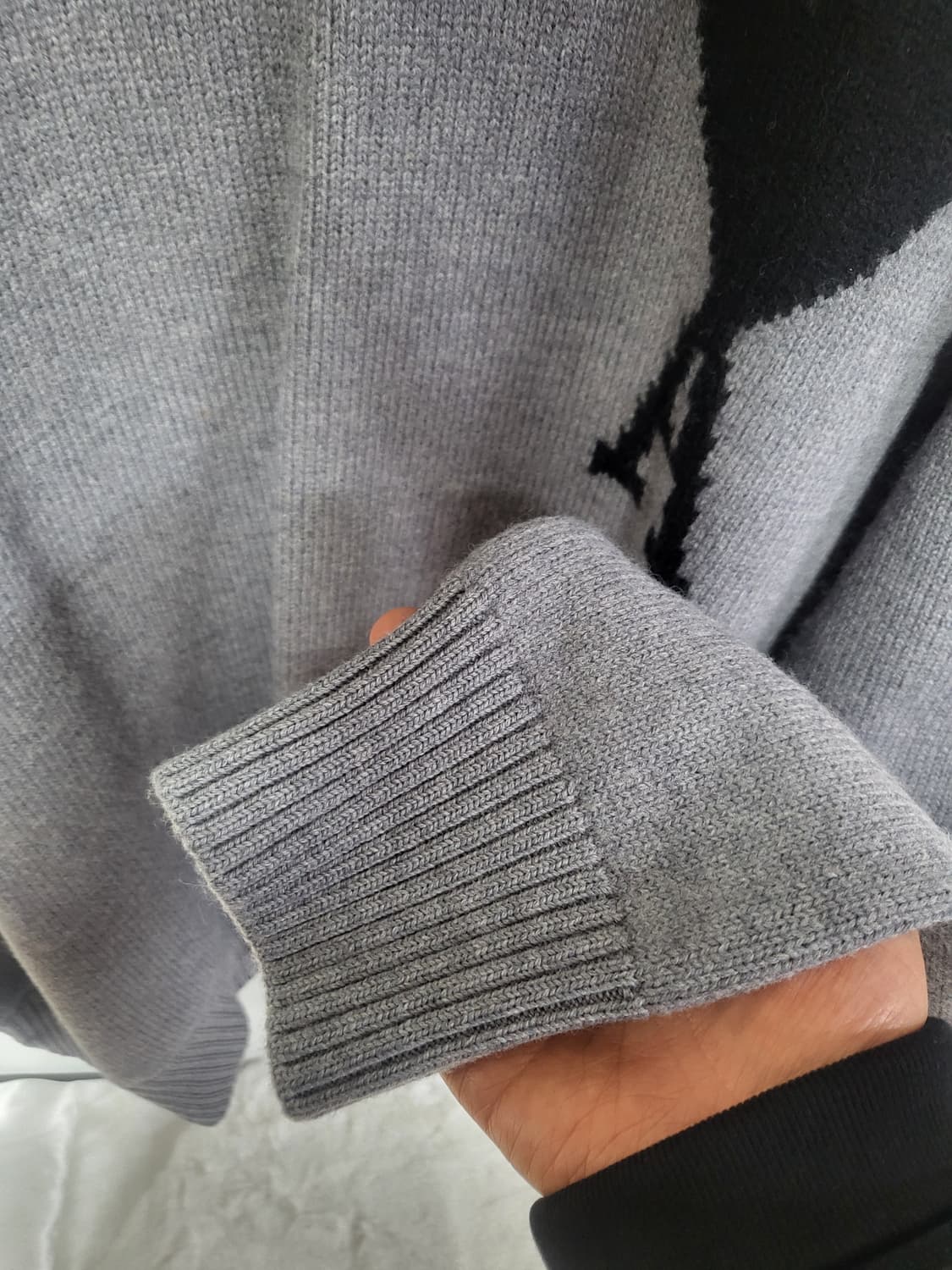 아미 빅하트 로고 니트 매장판정품 남성 105사이즈  상품이미지5