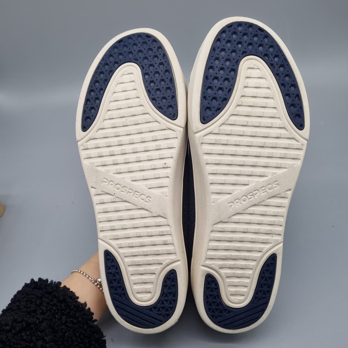 새상품급 프로스펙스 남성스니커즈280 상품이미지4