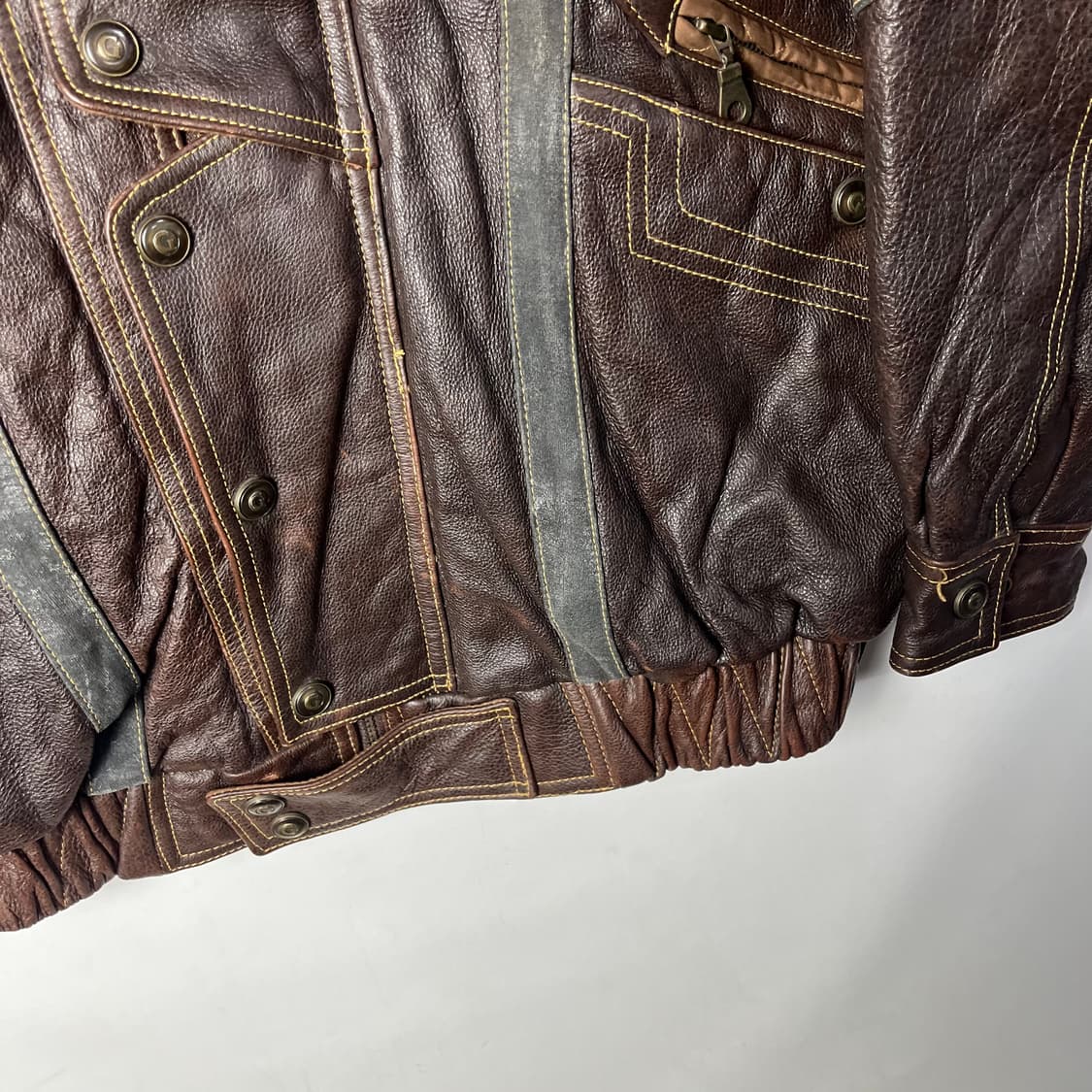 [Via Nuova Pelle] 카우스킨 레더 봄버자켓 상품이미지4