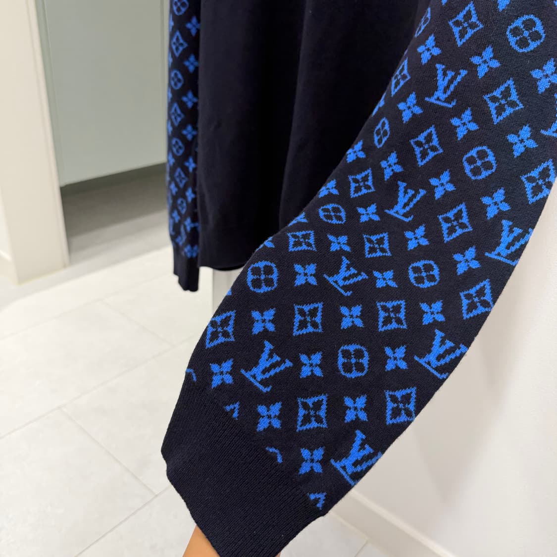 (L)루이비통 모노그램 믹스 캐시미어 니트 상품이미지3