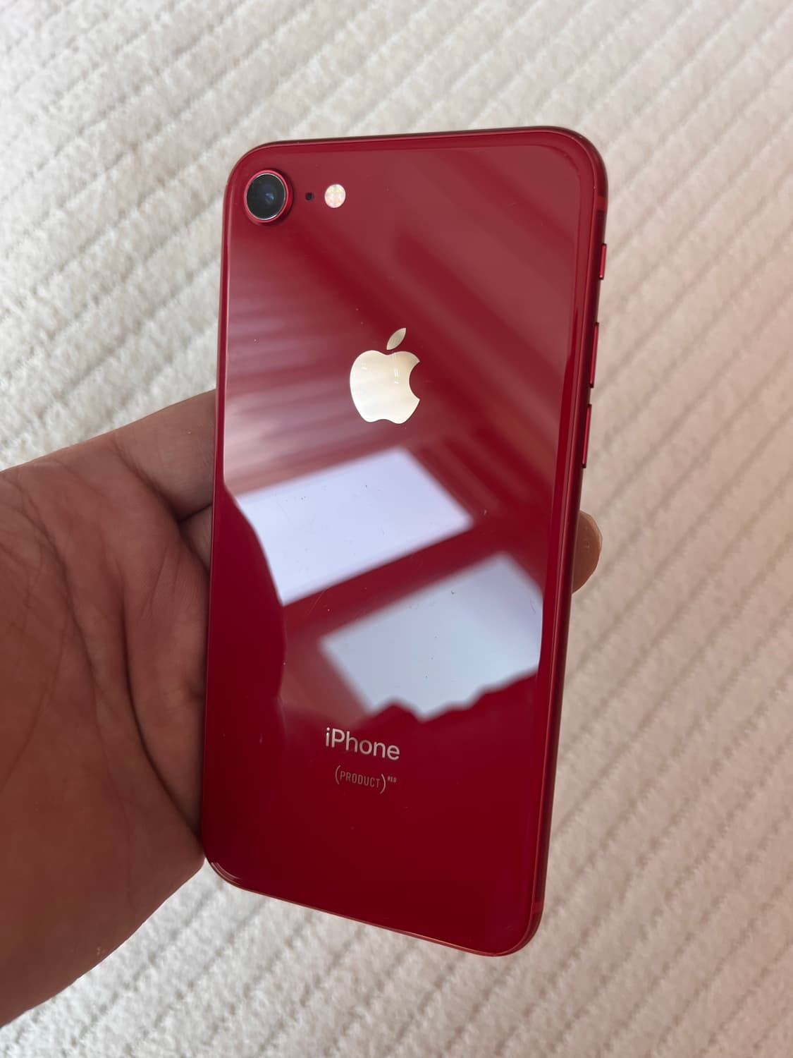 iPhone8 레드 (PRODUCT)RED 64GB 상품이미지2