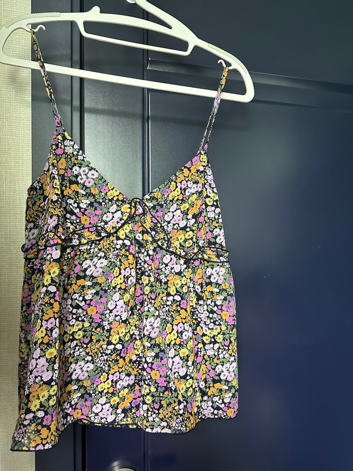 엘오육일 와일드 플로럴탑 상품이미지3