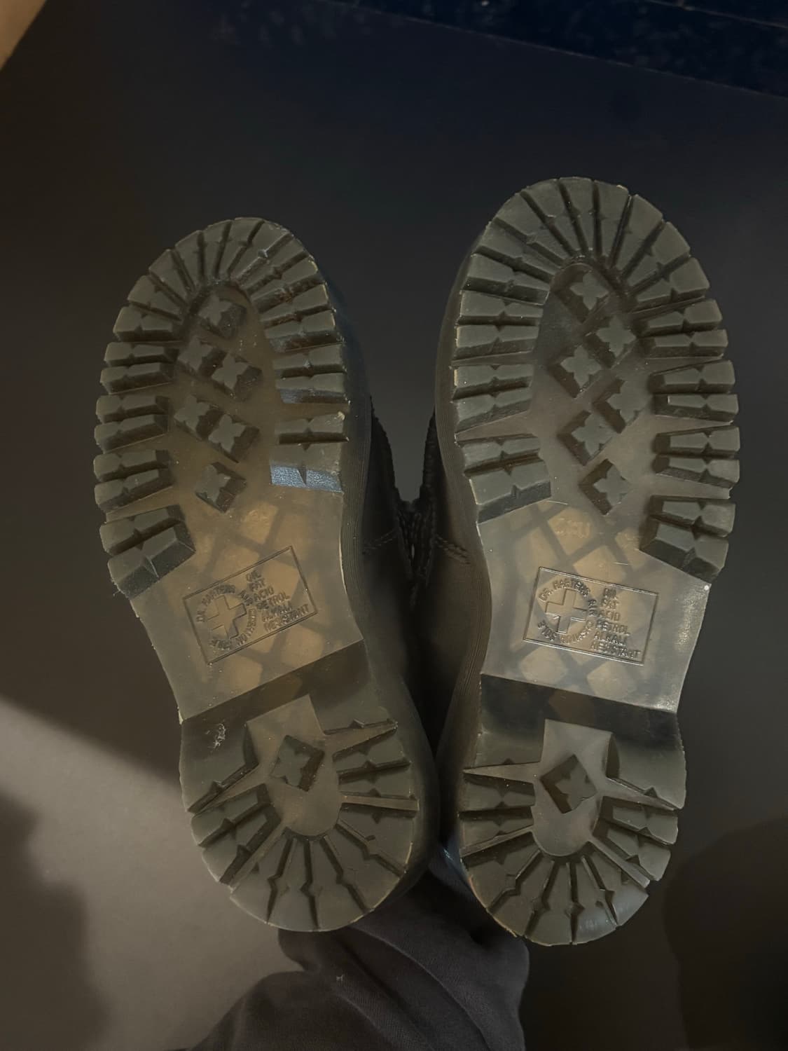 닥터마틴 펜톤 벡스 백핸드 블랙 225 상품이미지3