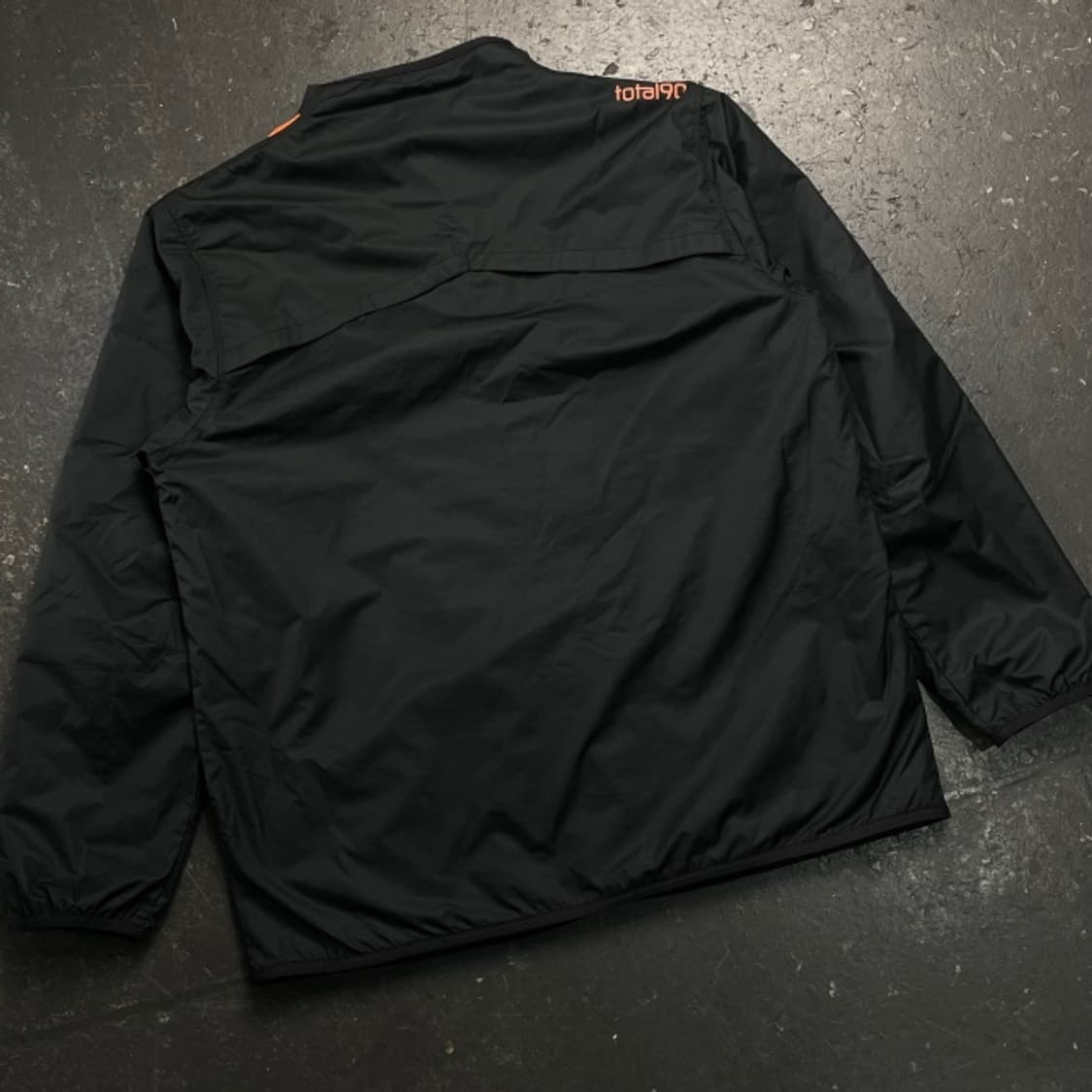 100 나이키 토탈90 바람막이  상품이미지5