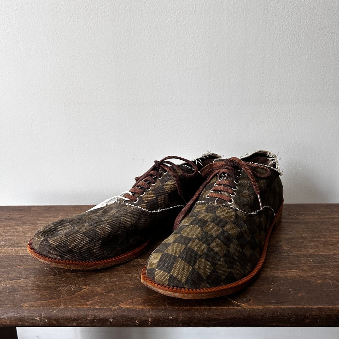 Checkerboard Distressed Cotton Shoes 상품이미지1