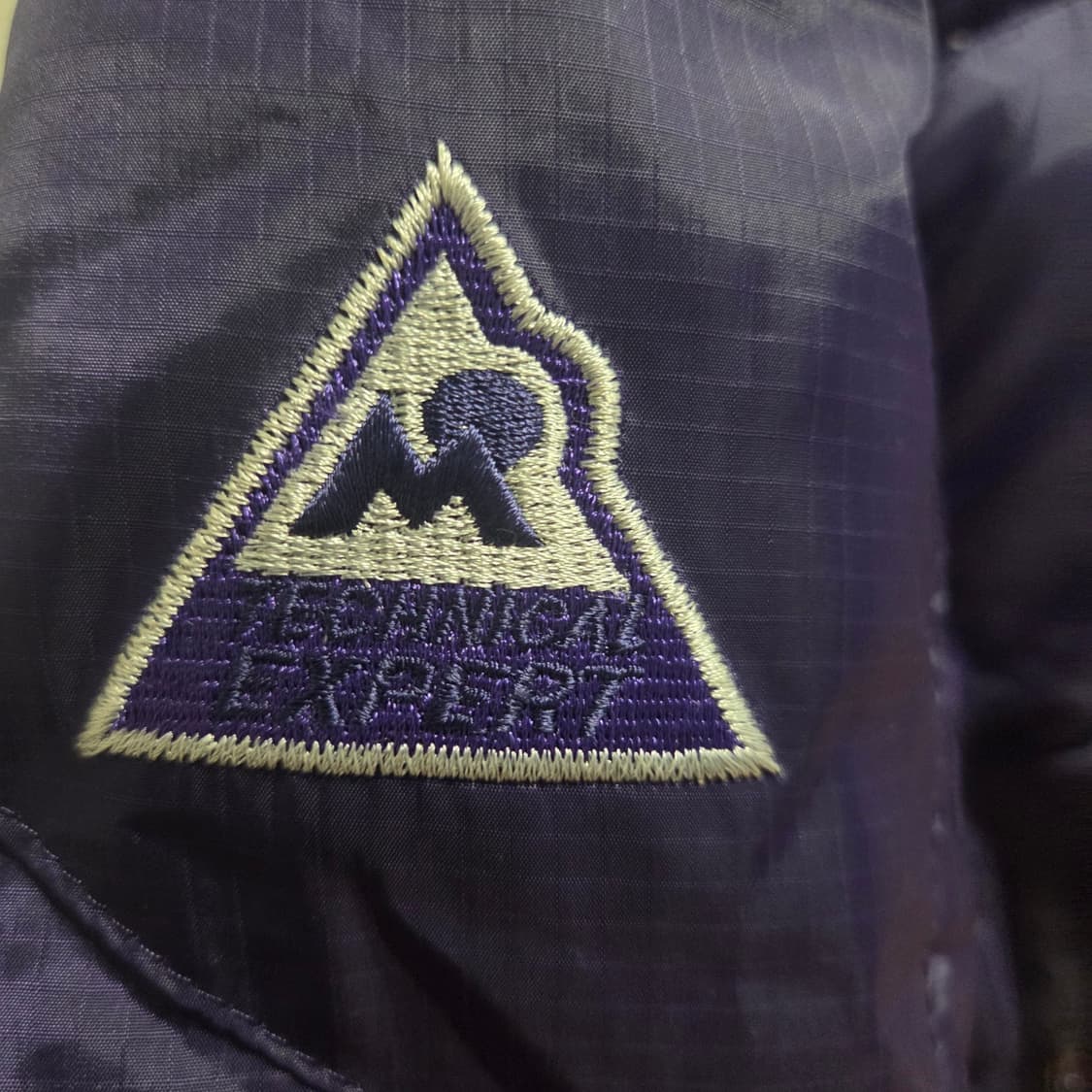 마운틴 기어 패딩 90 상품이미지5