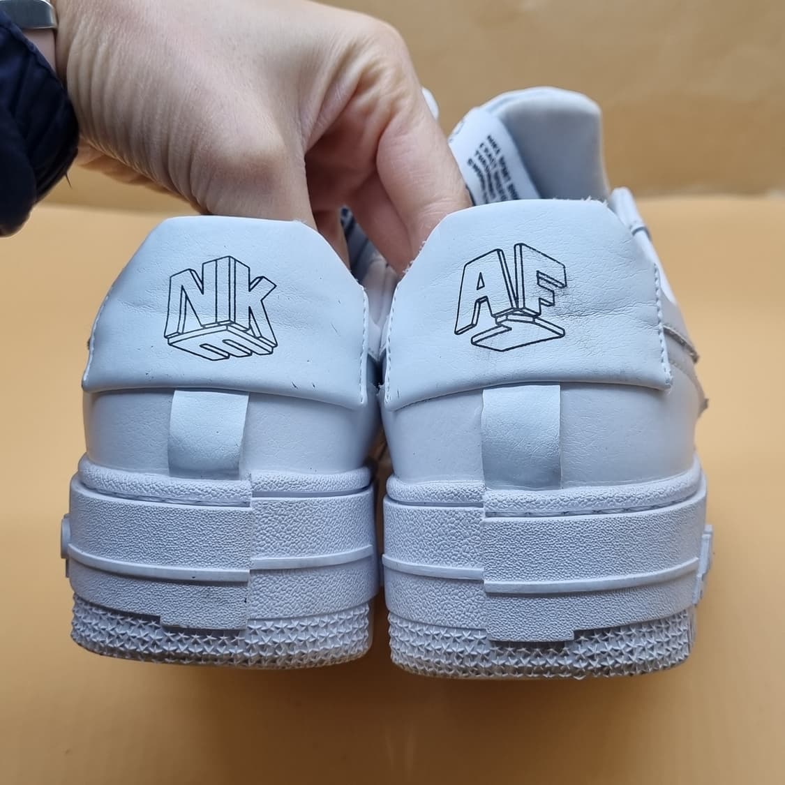 나이키 에어포스1 픽셀 운동화 225 상품이미지4