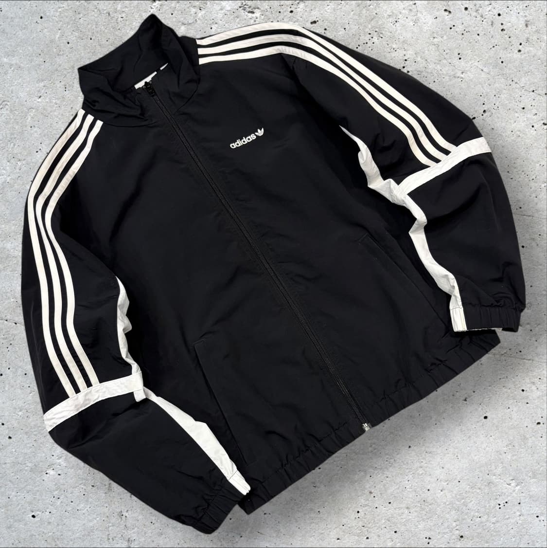 [M] 아디다스 글로버 블랙/화이트 바람막이 자켓 B713 상품이미지1