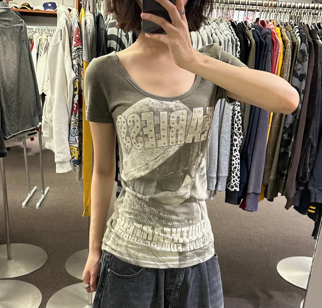 M)Japanese vintage y2k 스터드 프린팅 반팔 상품이미지1