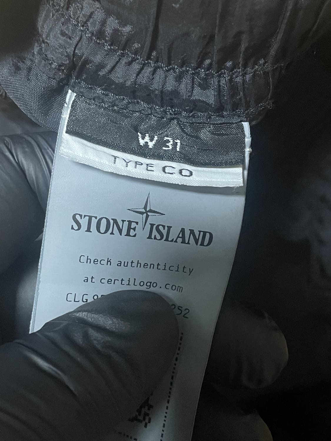 스톤아일랜드 22FW 나일론 버뮤다 팬츠 상품이미지5