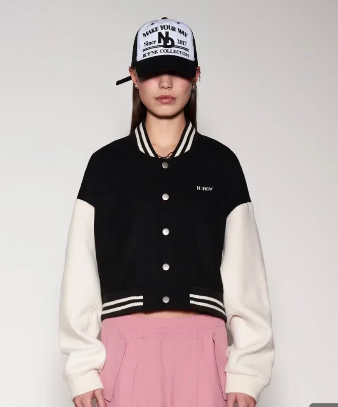 널디 크롭 바시티 점퍼 블랙 S 상품이미지2