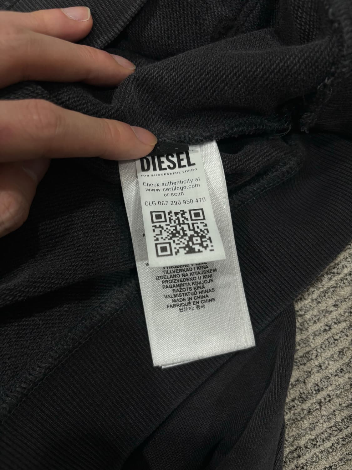 디젤 후드티 블랙 L 상품이미지6