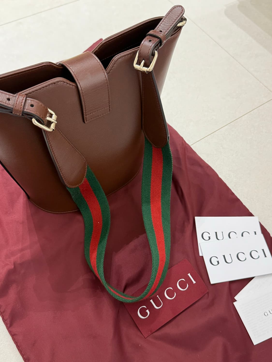 구찌 미니 버킷 숄더백 로쏘 앙코라 레더 상품이미지6