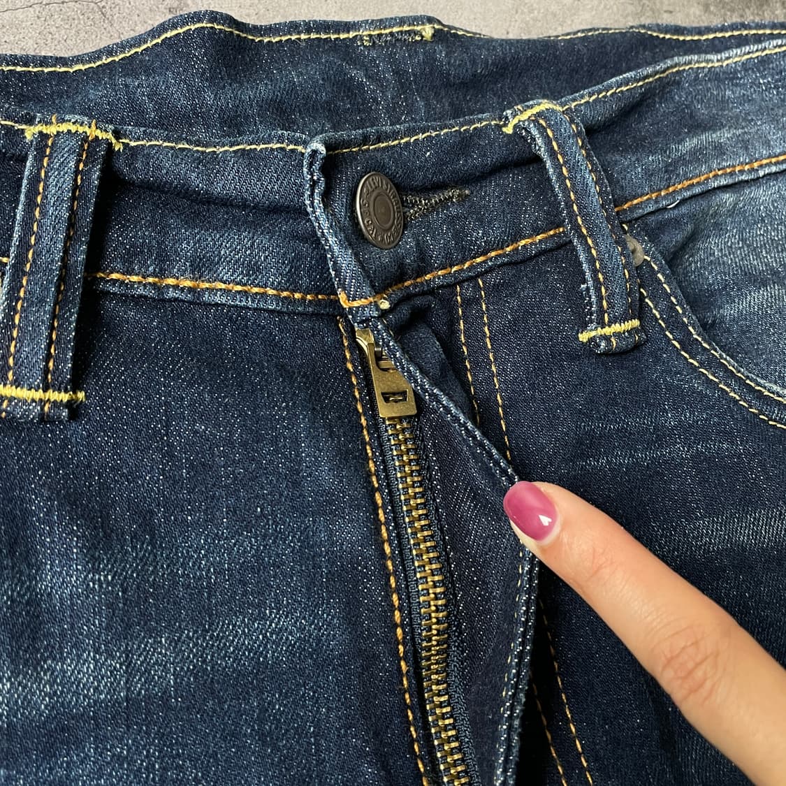 LEVI'S 리바이스511 슬림 스트레이트핏 워싱 데님 팬츠 A00598 상품이미지4