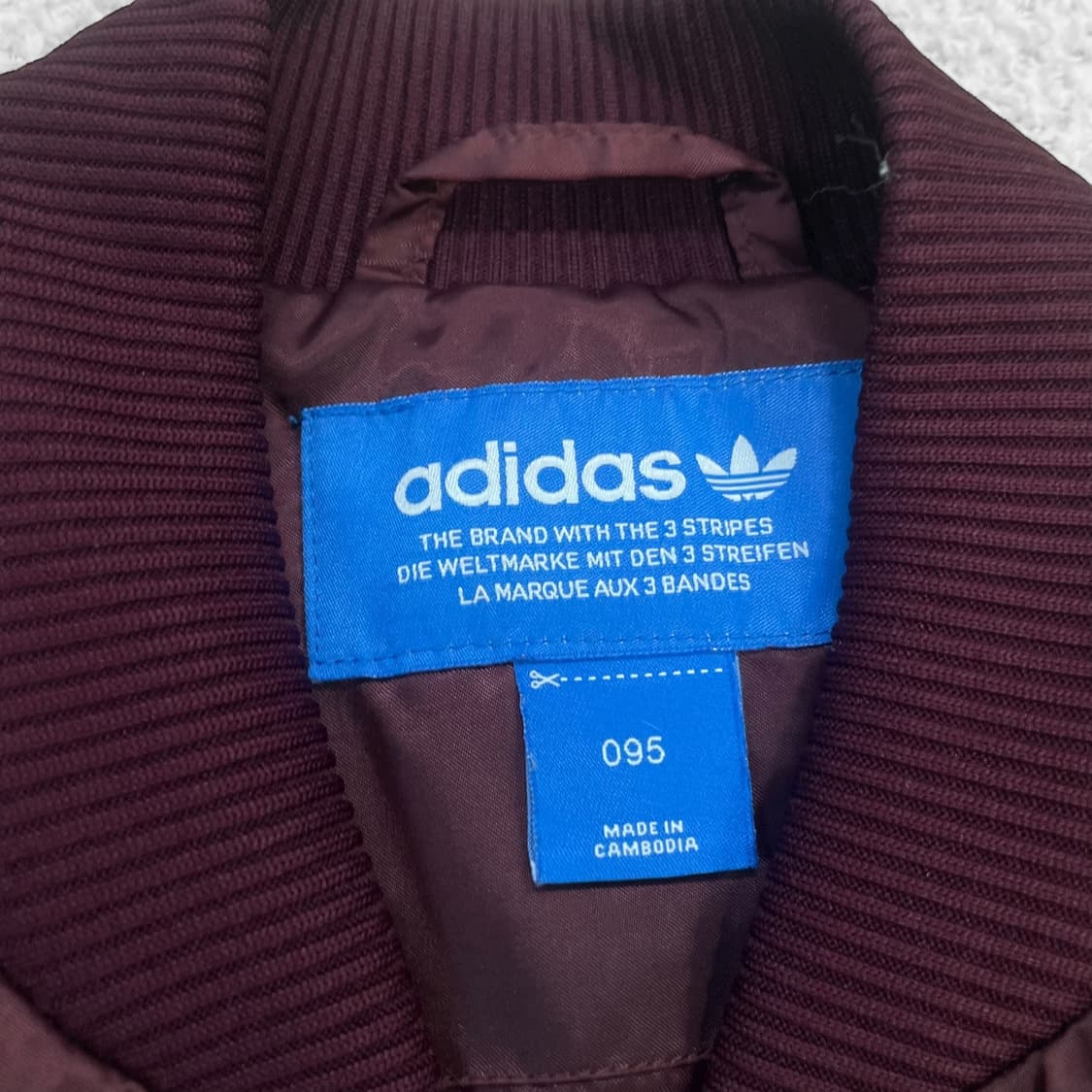 아디다스 슈퍼스타 퀄팅 경량 패딩 자켓 버건디 상품이미지4