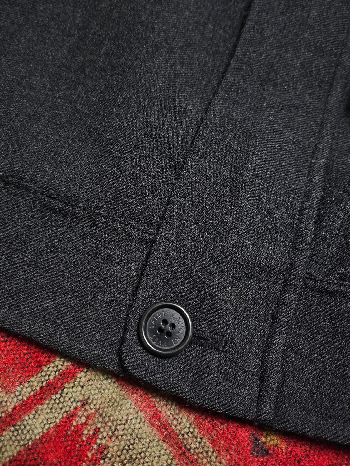 입생로랑 모 차콜 드리즐러 100 상품이미지5