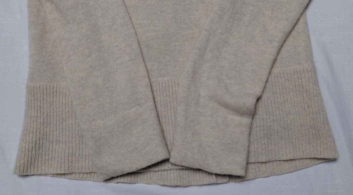 [HUMAN WOMAN] 정품 울 100% 더블 버튼 가디건 (사이즈 M 상품이미지10