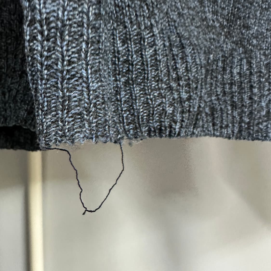 빈티지 마가렛 호웰 울 캐미시어 혼방 루즈넥 니트 상품이미지3